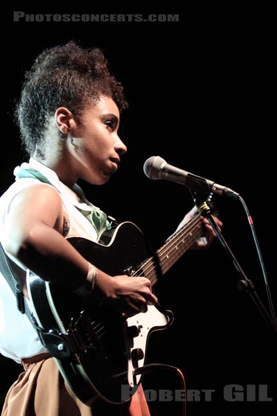 LIANNE LA HAVAS - 2011-09-02 - PARIS - Point Ephemere - 